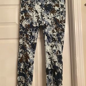 Hue Capri Pant